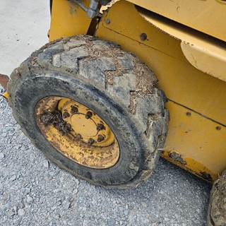 Gehl 4840 Tire & Rim