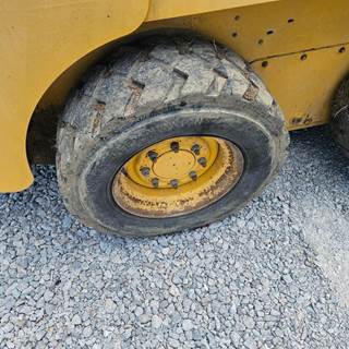 Gehl 4840 Tire & Rim