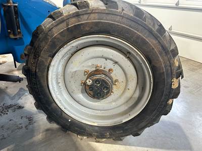 Genie GTH-636 Tire & Rim for a Genie GTH636