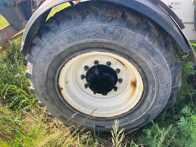 Genie GTH-844 Tire & Rim