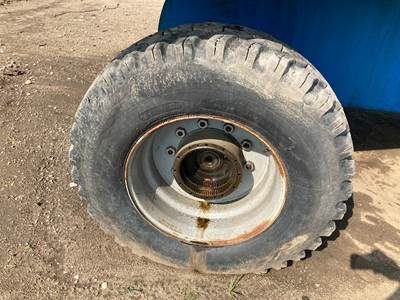 Genie S80U Tire & Rim