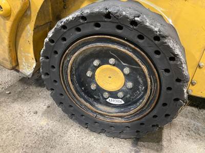 John Deere 312GR Tire & Rim