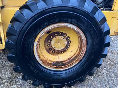 John Deere 444A Tire & Rim