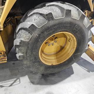 John Deere 510D Tire & Rim