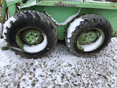 Mustang 440 Tire & Rim