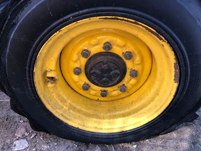New Holland L185 Tire & Rim