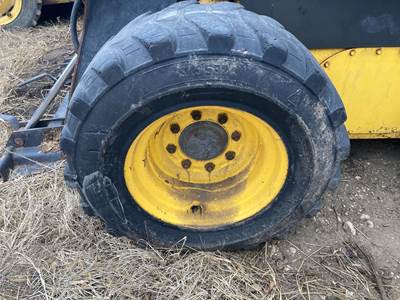New Holland L185 Tire & Rim