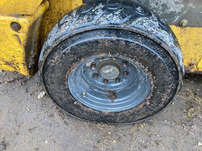 New Holland L228 Tire & Rim