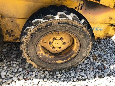 New Holland LS140 Tire & Rim