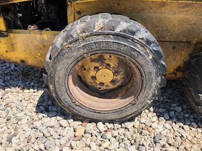 New Holland LS140 Tire & Rim