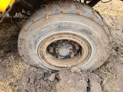 Tennant 830 Tire & Rim