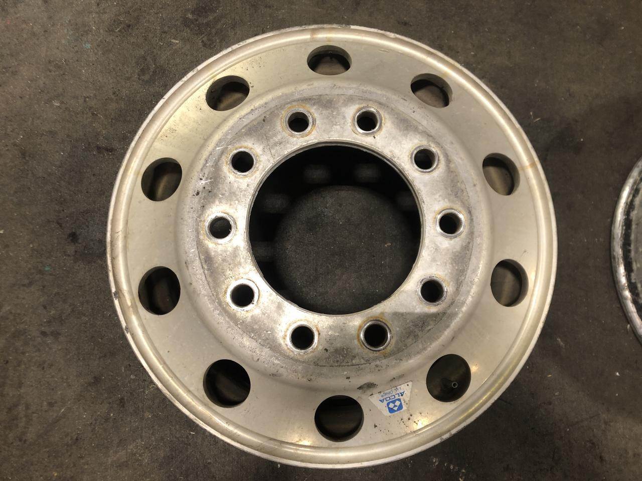 2013 PILOT 22.5 ALUM Tire & Rim for a International Prostar For Sale ...