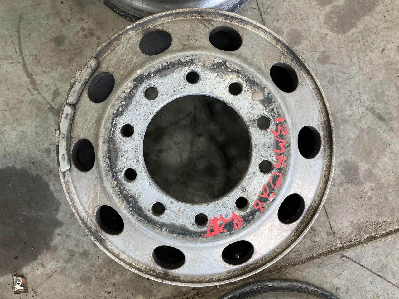 Mack Rear Rims 2013 PILOT 22.5 ALUM Tire & Rim for a Mack Cxu For Sale | Spencer, IA ...