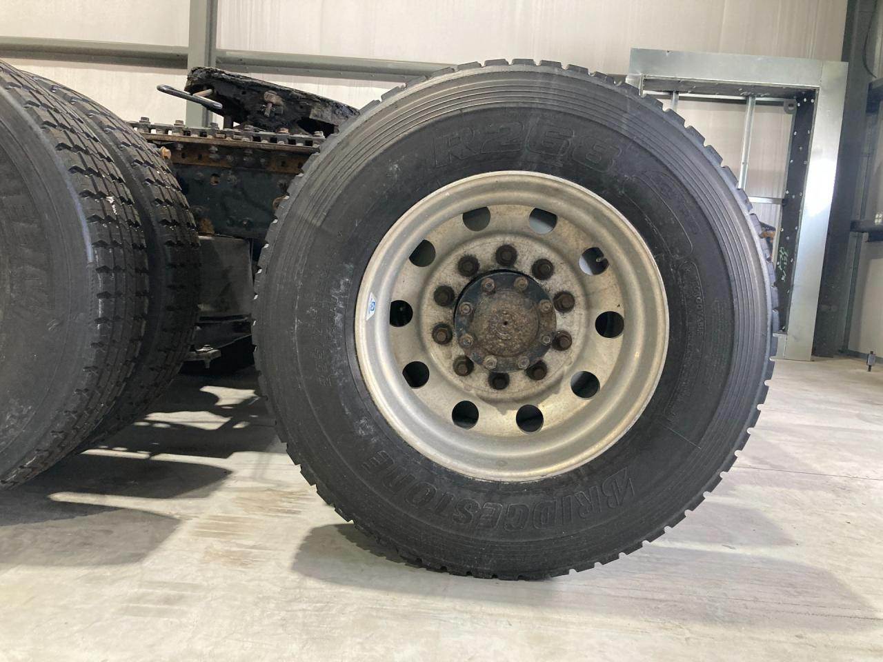 2016 PILOT 22.5 ALUM Tire & Rim for a Mack Cxu For Sale | Winimac, IN ...