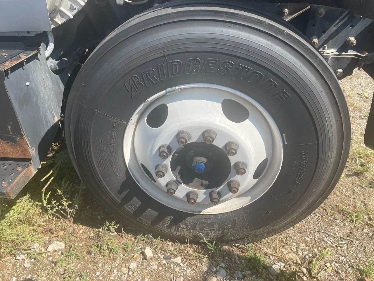 2016 PILOT 22.5 STEEL Tire & Rim for a Ford F650 For Sale Des Moines