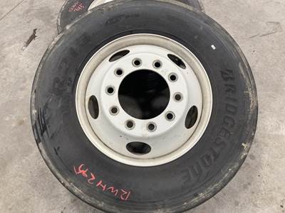 2012 PILOT 22.5 STEEL Tire & Rim for a Freightliner Cascadia For Sale ...