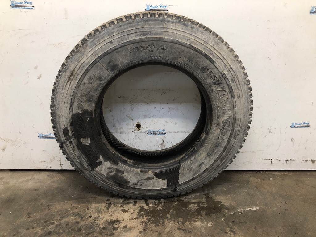 2014 Freightliner Cascadia Tire For Sale Council Bluffs, IA