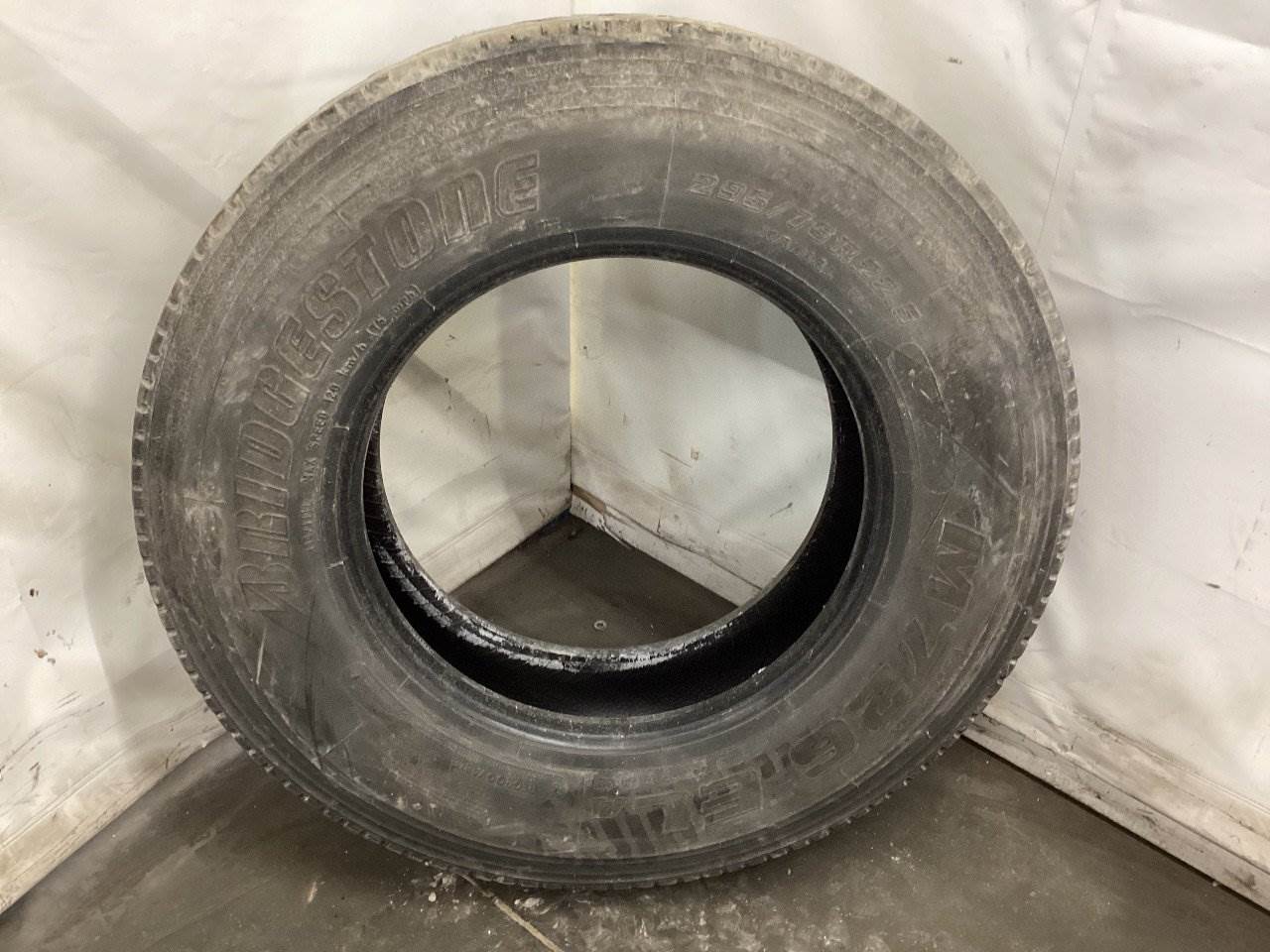 2015 Freightliner Cascadia Tire For Sale Council Bluffs, IA