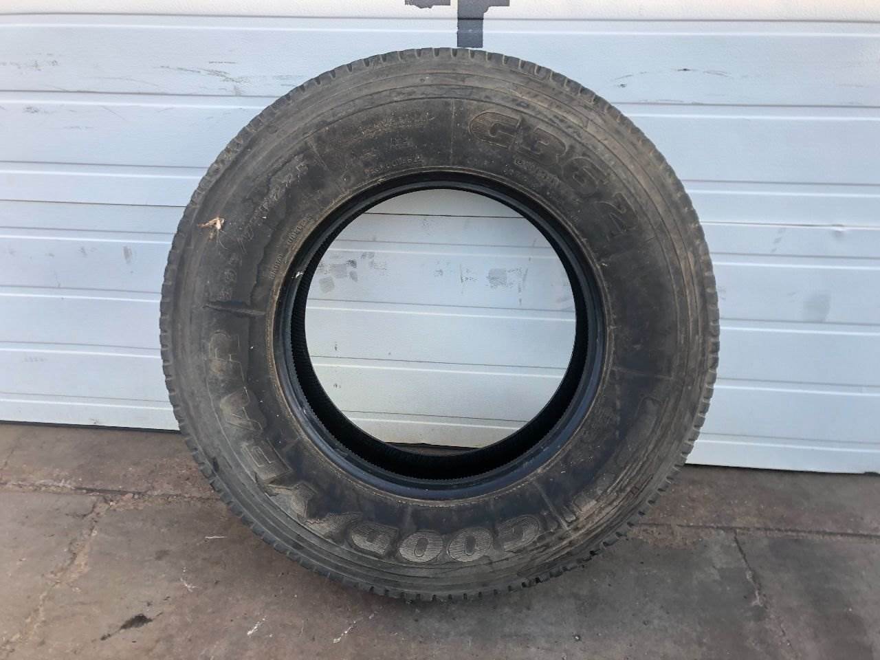 1992 International 4900 Tire For Sale Sioux Falls, SD 25508164