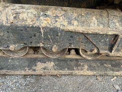 Bobcat T630 Track Tensioner / Adjuster