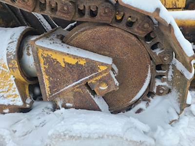 Caterpillar D4H II Track Tensioner / Adjuster for a CAT D4H Ii