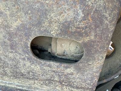 Caterpillar E70B Track Tensioner / Adjuster