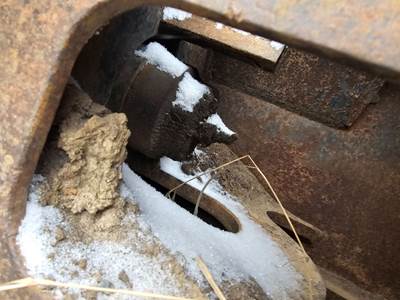 John Deere 270D LC Track Tensioner / Adjuster for a John Deere 270D