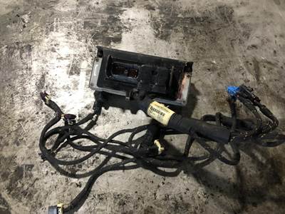 Fuller RTLO16913L-DM3 Transmission Control Module (TCM) for a Freightliner Cascadia