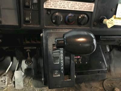 2000 Allison MD3060 Transmission Shift Lever For A International S2500 For Sale Spencer IA 24746355