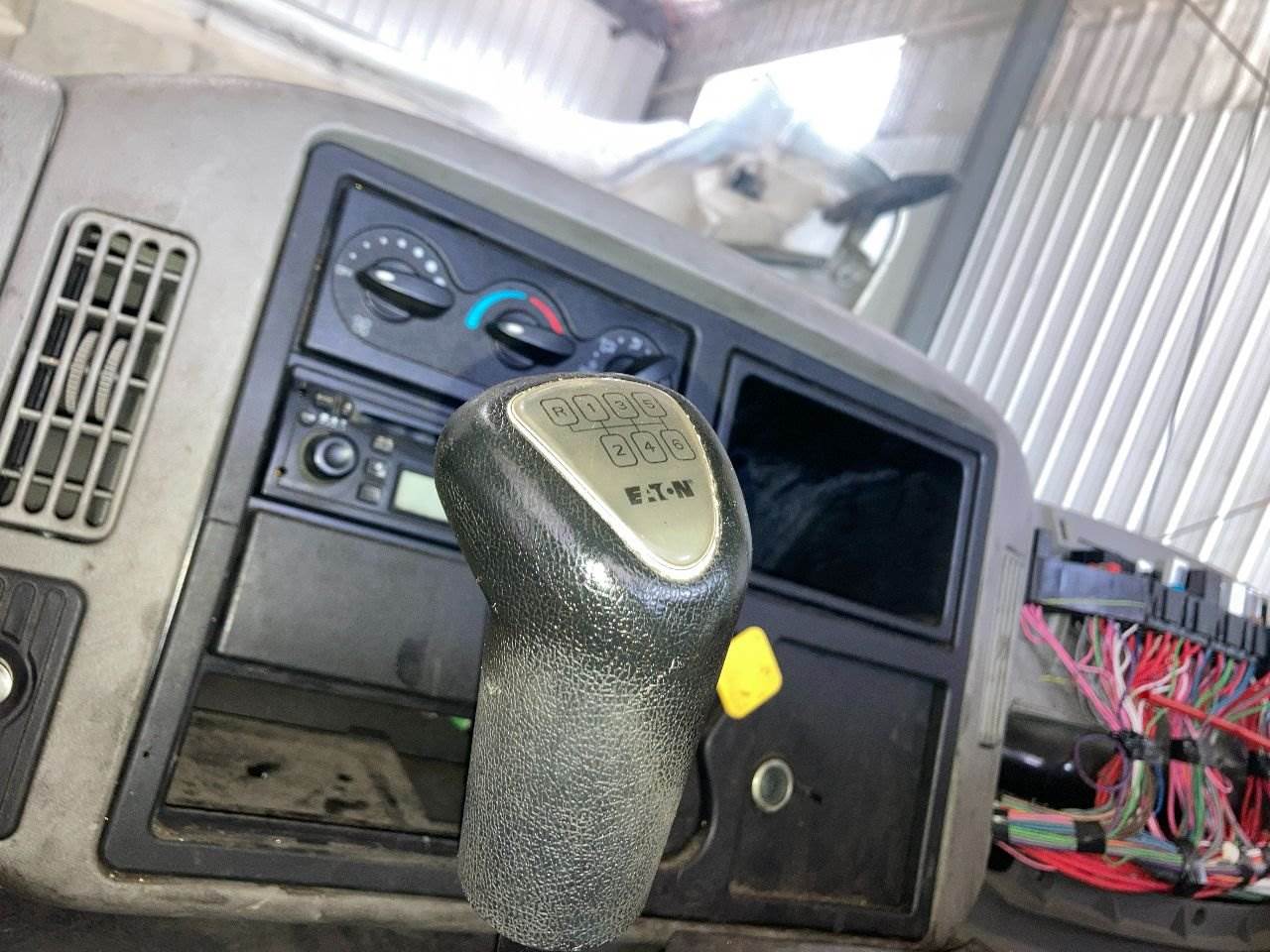 2015 Eaton FS5406N Transmission Shift Lever for a International