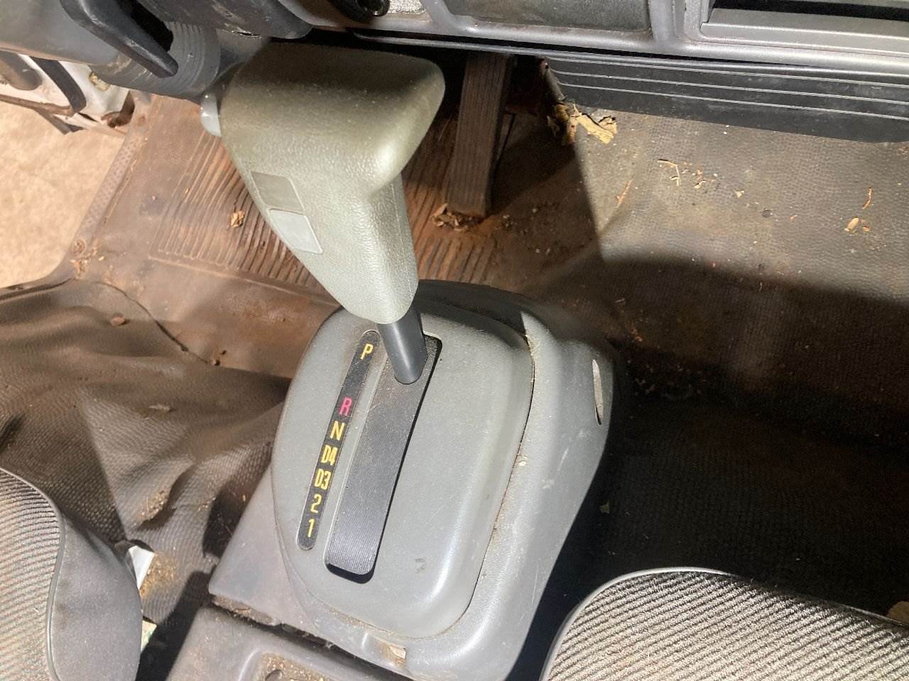 2001 GMC 4L80E Transmission Shift Lever for a GMC W4500 For Sale