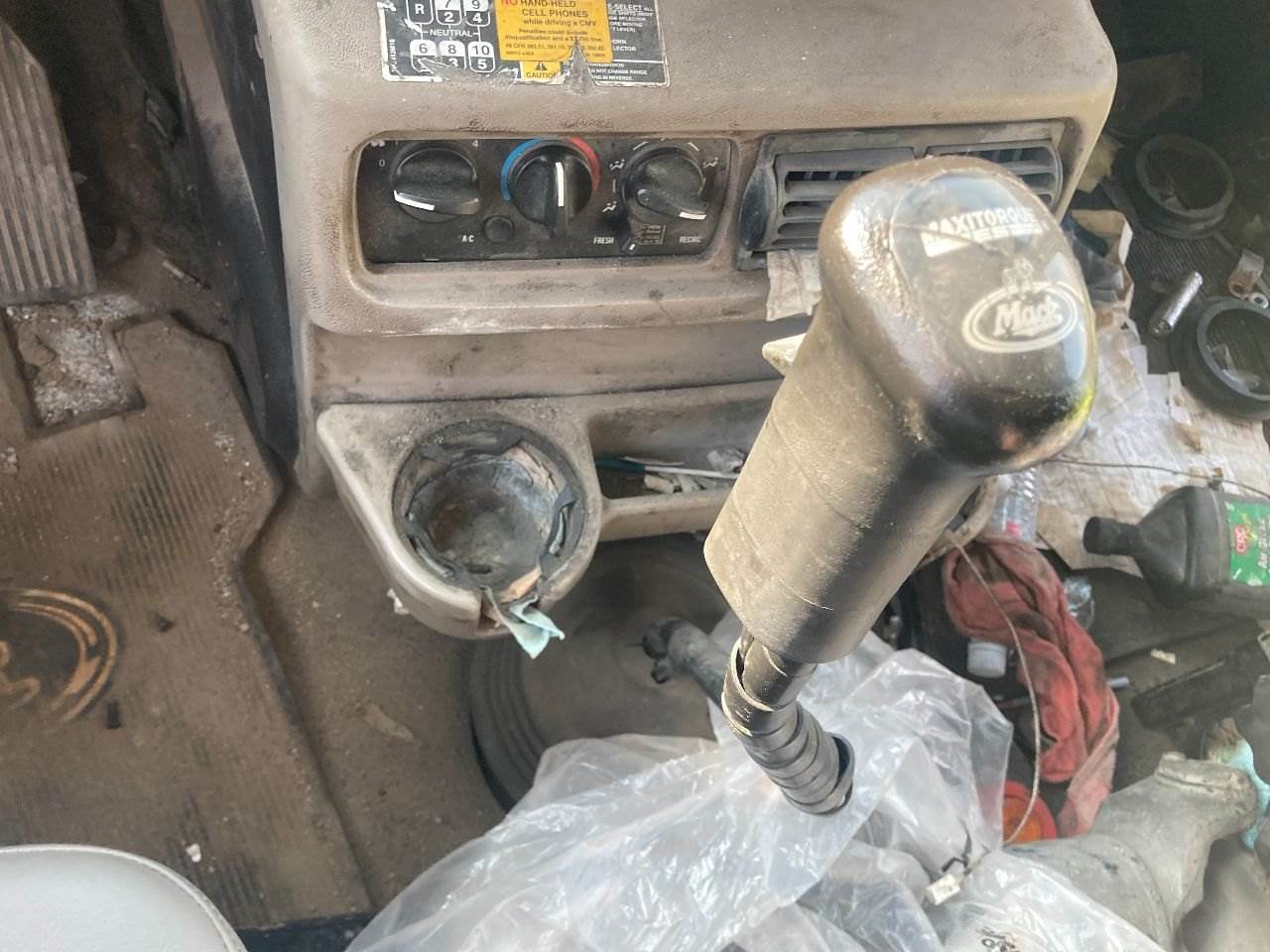 2005 Mack T310P Transmission Shift Lever for a Mack CXN For Sale