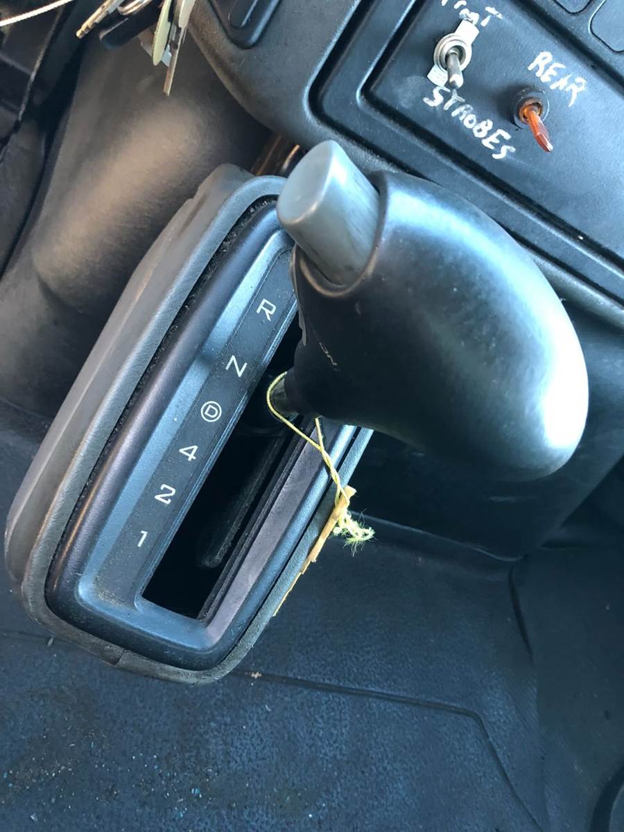 2005 Allison 2500 HS Transmission Shifter for a International 4300 For