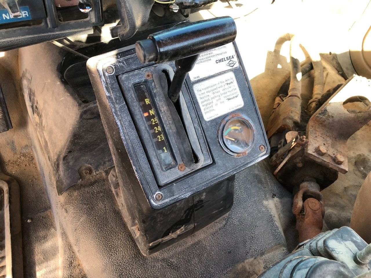 1998 Allison MT653 Transmission Shifter for a Chevrolet C7500 For Sale