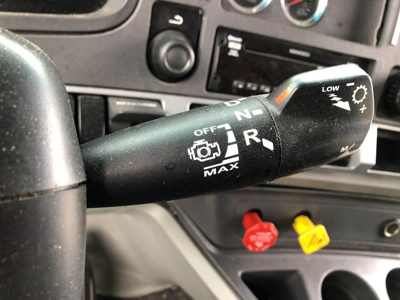 2020 Fuller EEO17F112C Transmission Shifter for a Kenworth T680 For