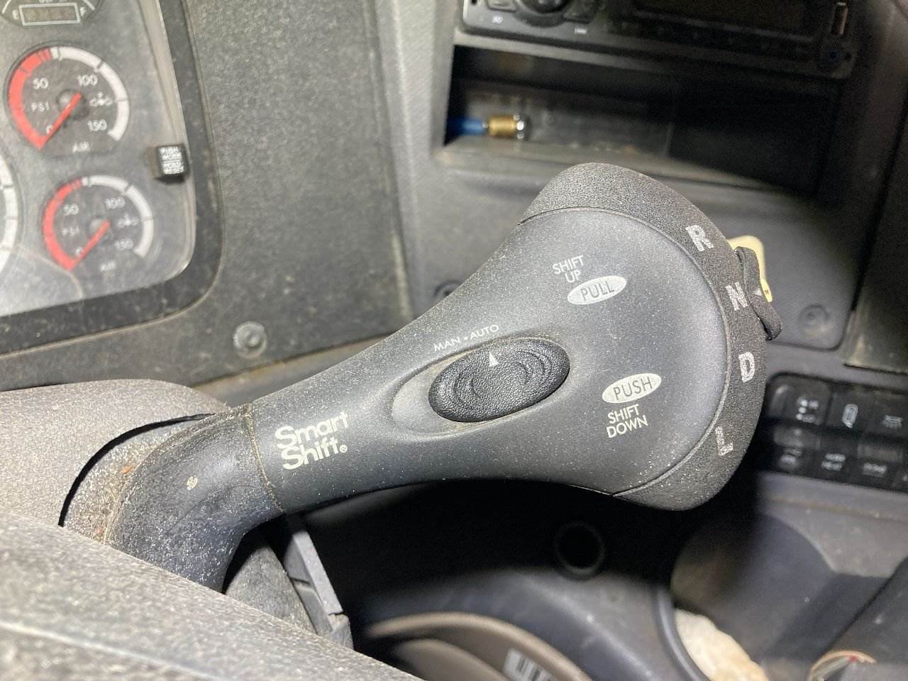 2012 Fuller FM15E310BLAS Transmission Shifter for a Freightliner