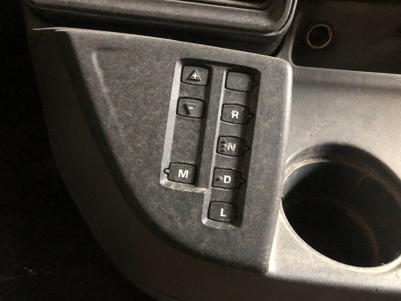 2012 Fuller FOM16E310CLAS Transmission Shifter for a International