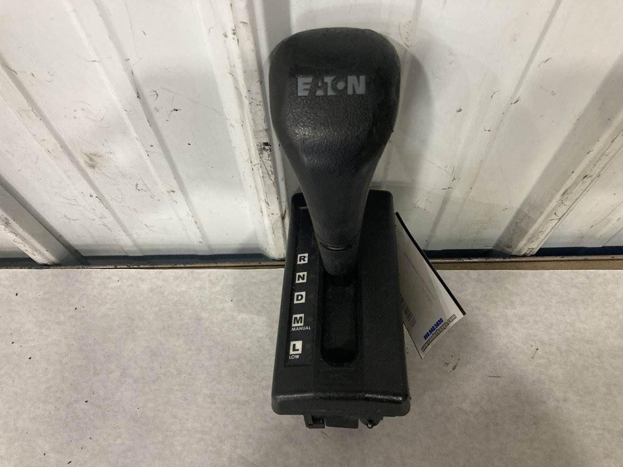 2012 Fuller FOM16E310CLAS Transmission Shifter for a Kenworth T660 For