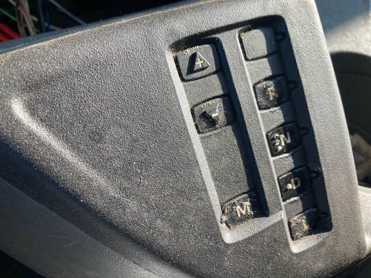 2013 Fuller FOM16E310CLAS Transmission Shifter for a International