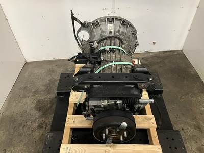 Aisin Seiki 465ID Transmission for a Isuzu NRR