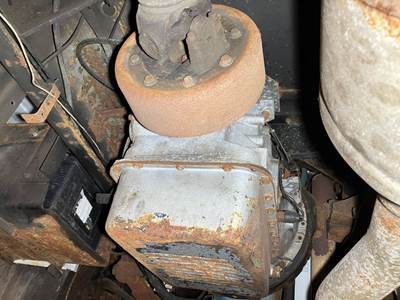 2000 INTERNATIONAL 4700 TRANSMISSION visual data 8