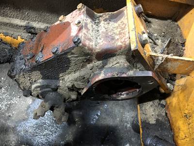 Case DH5 Transmission