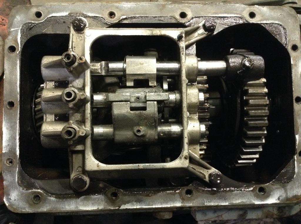 1973 Clark 282V Transmission for a GMC 6000 For Sale, 40,821 Miles