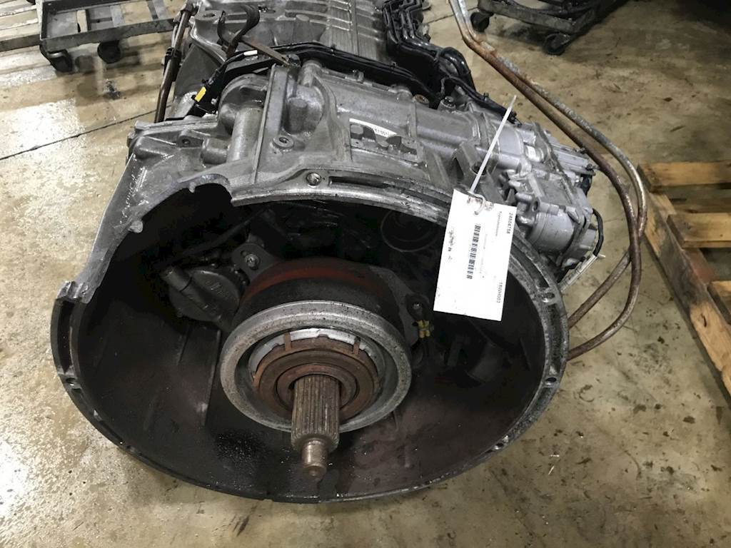 2018 Detroit DT12OA Transmission for a Freightliner Cascadia For Sale
