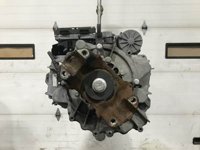 Eaton EHD-14F112C-N Transmission for a Volvo VNL