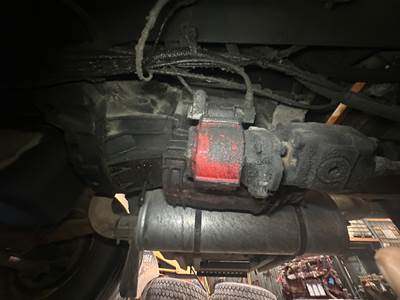 Eaton FS6306X Transmission for a International 4900