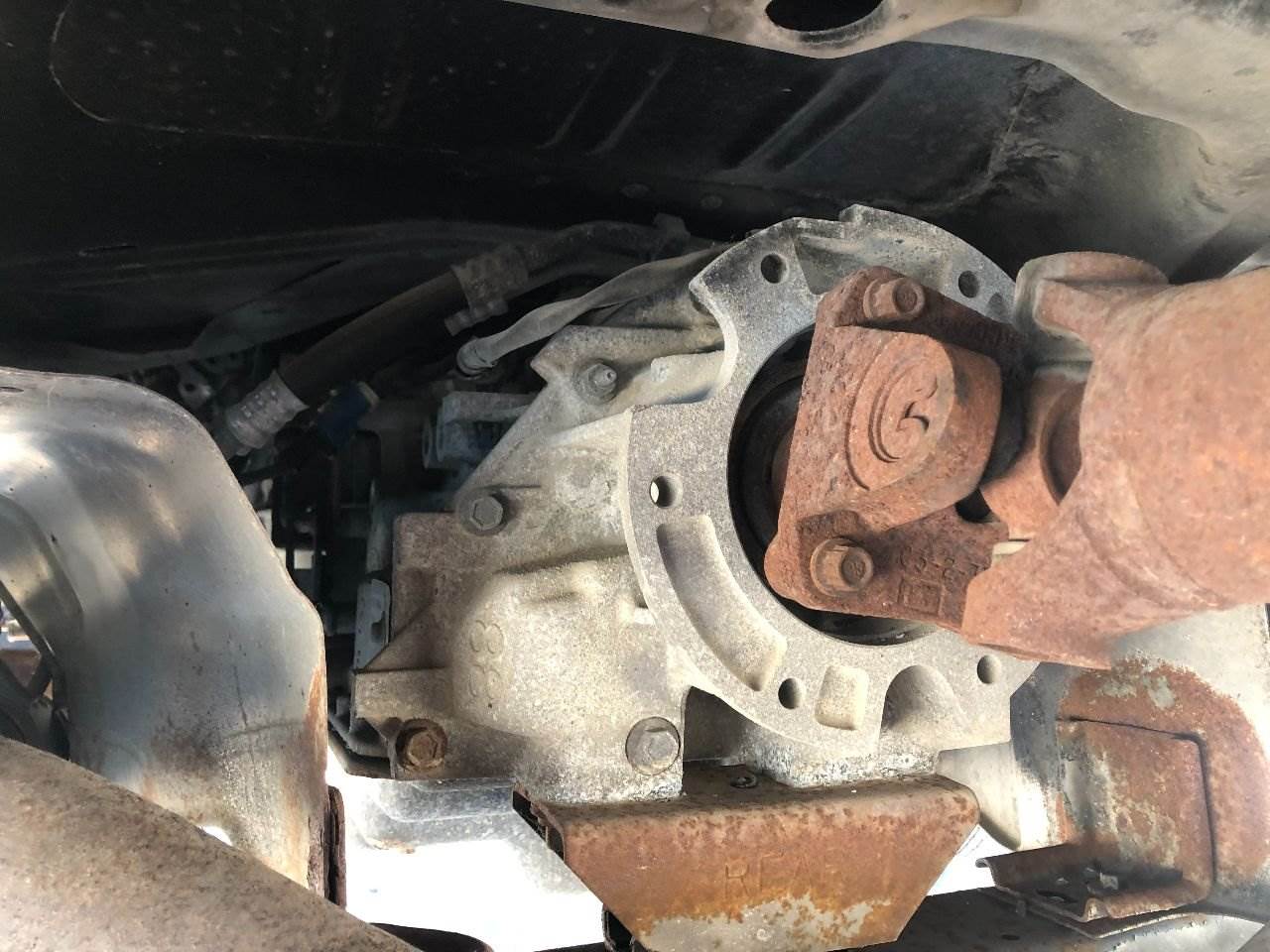 2006 Ford 5R110 Transmission for a Ford E350 Cube Van For Sale Des