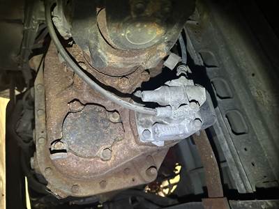 Fuller F-17E316B-LSE Transmission for a International Prostar