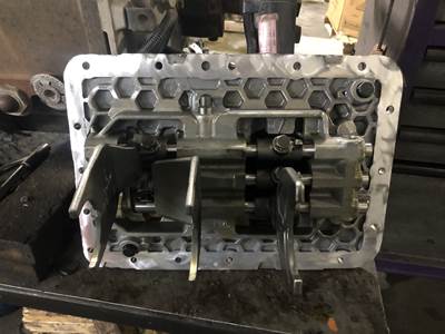 Fuller FAO14810C-EA3 Transmission for a Kenworth T880