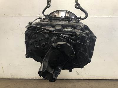 Fuller FAO15810C Transmission for a Freightliner Cascadia